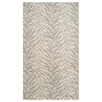 Safavieh Marbella Mrb632A Animal Print Rug, Light Gray/Ivory, 5'x8'