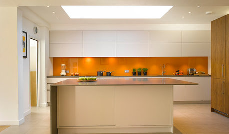 Will a Glass Backsplash Work For My Kitchen?