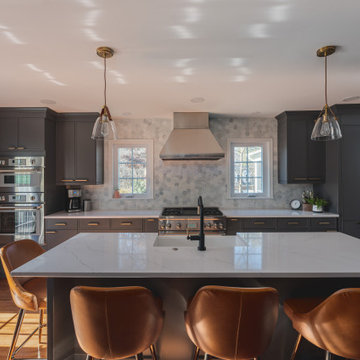 Dark Kitchen