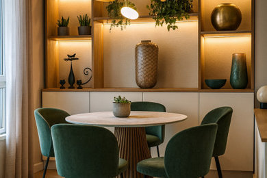 Idées déco pour une salle à manger contemporaine.