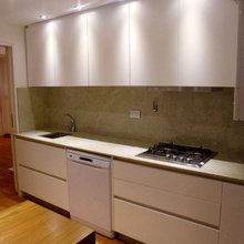 REMODELACIÓN COCINA LAQUEADA SIN MANIJAS