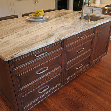 Timeless Transitional Kitchen - Grosse Pointe Shores