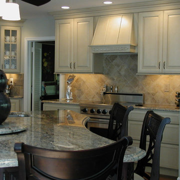 X shaped Island seats 6 in small kitchen