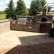 Outdoor Kitchen