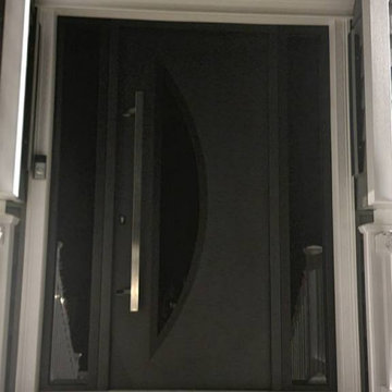 Deux/Manux Entry doors Collection 2022
