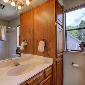 Houston Properties, Woodland Heights: 2400 Julian, Houston
