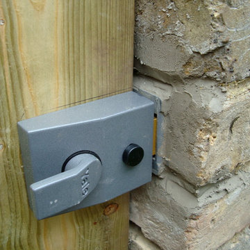 Fabriquer sur mesure un portillon de jardin pour fermer la proprièté