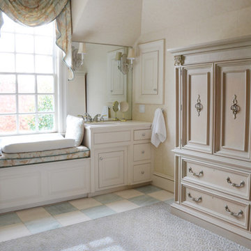 My Houzz: Traditional Style Shines in a Connecticut Home