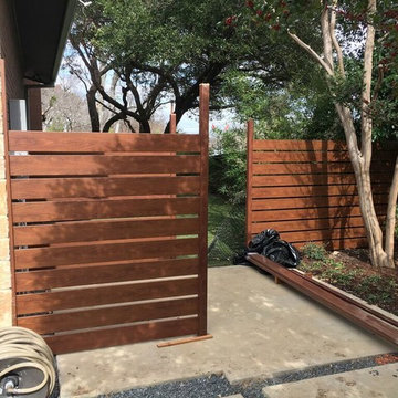 Knotwood Kwila Fence