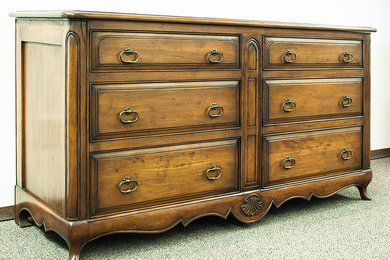 Louis XV, Normandie provincial style, six drawer cherry chest replica