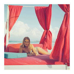 Slim Aarons, Tania Mallet in the Bahamas (Goldfinger), 1961 - Paintings