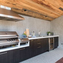 Outdoor Kitchen