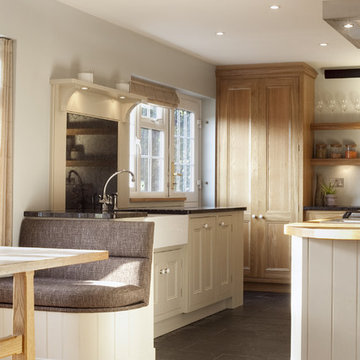 Surrey KT1: Country Family Home