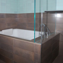 tub surround