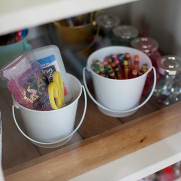 Wash, Rinse and Play in This Multipurpose Laundry Room