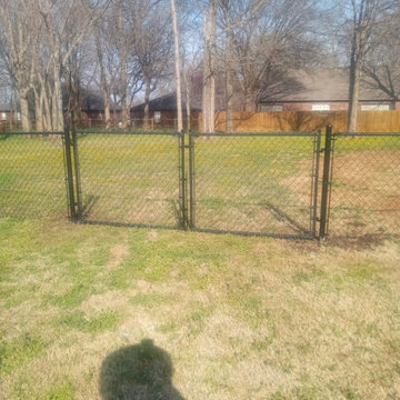 Professional Fence Installation and Repair