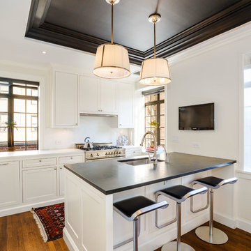 47 East 64th St