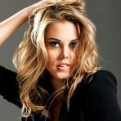Katrina Leslies foto