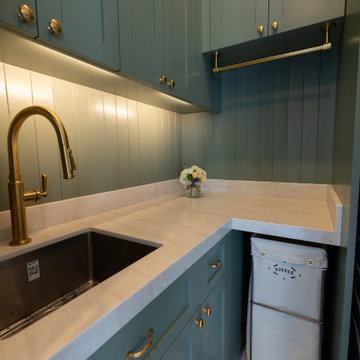 Moraga Laundry Room