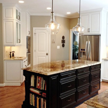 Traditional Old World Kitchen