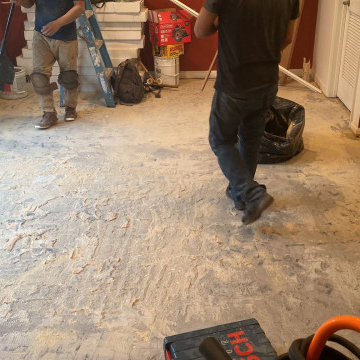 Installation: Hardwood floors & steps