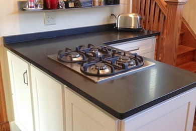 Inspiration for a transitional kitchen remodel in New York