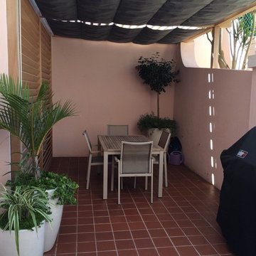 Infinity Canopy in Bermuda featured in the Flat position