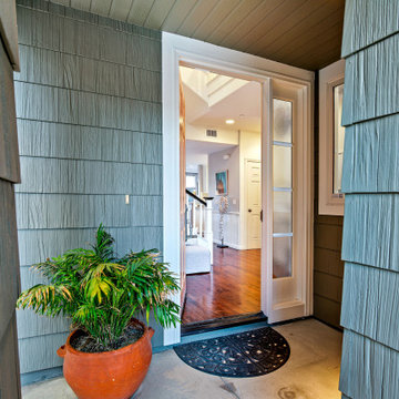 Beach Style Home in Venice Beach, CA