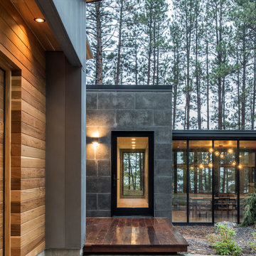 Northern Lake Home