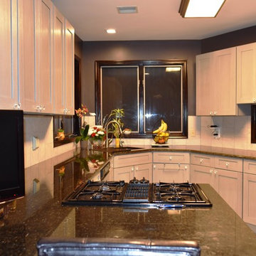 Forevermark Nova Light Grey Shaker Kitchen