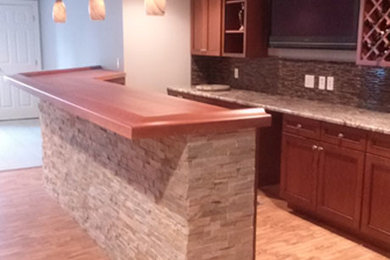 Example of a minimalist basement design in Philadelphia