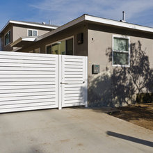 Gate