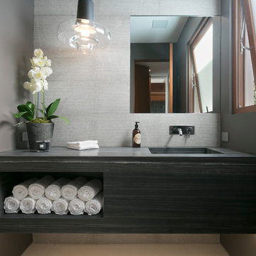 Manhattan Beach - Hill Section