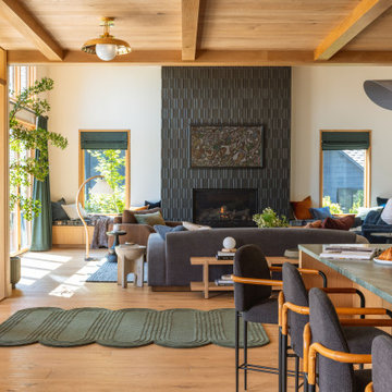 EMILY HENDERSON'S RIVER HOUSE
