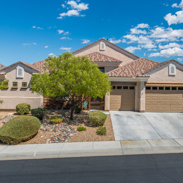 Beautiful Home Staging SOLD this Home