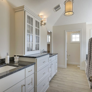 Master Bathroom – Taylor Creek Model – 2015