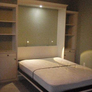 Guest Room Murphy Bed