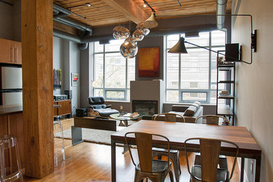 Trendy dining room photo in Toronto