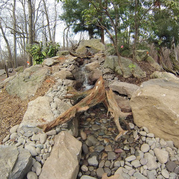 Multiple Bubbling Urn Fountain Feature with Pondless Waterfall