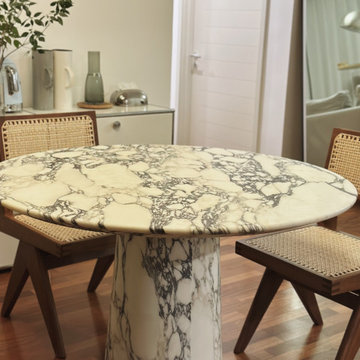 Natural Marble Calacatta Viola Round Dining Table