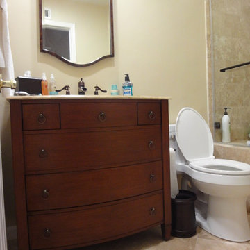 Classic Travertine and Slate bathroom