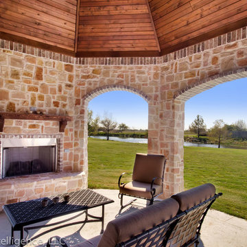Outdoor Living