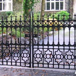 Heritage Cast Iron USA - Heritage Cast Iron USA Stewart Driveway Gates - Home Fencing And Gates
