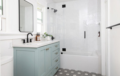 Bathroom of the Week: Light Look With a Blue-Green Vanity