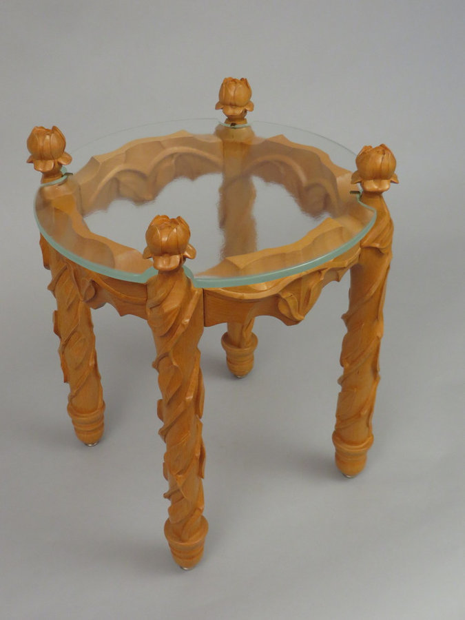 Flowering Vine Table