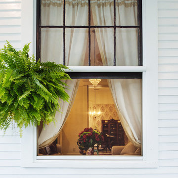 Phantom Screens Idea House: Southern Romance