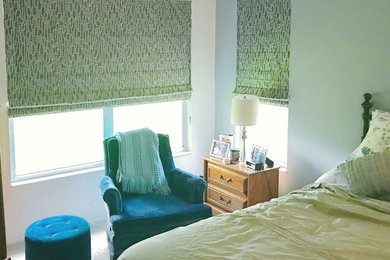 Bedroom - mid-sized traditional guest carpeted bedroom idea with white walls
