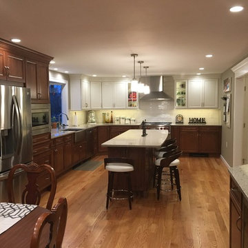 Kraftmaid Maple Chestnut Canvas Knollwood
