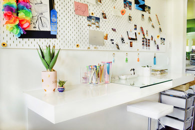 Inspiration for a modern bedroom remodel in Houston