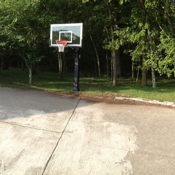 Ryan L's Pro Dunk Gold Basketball System on a 47x44 in Nicholasville, KY